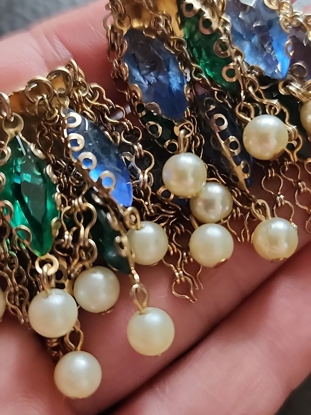 VTG Gold-Tone Pearl Clip Earrings with Blue and Green Crystal Accents - Picture 5 of 9